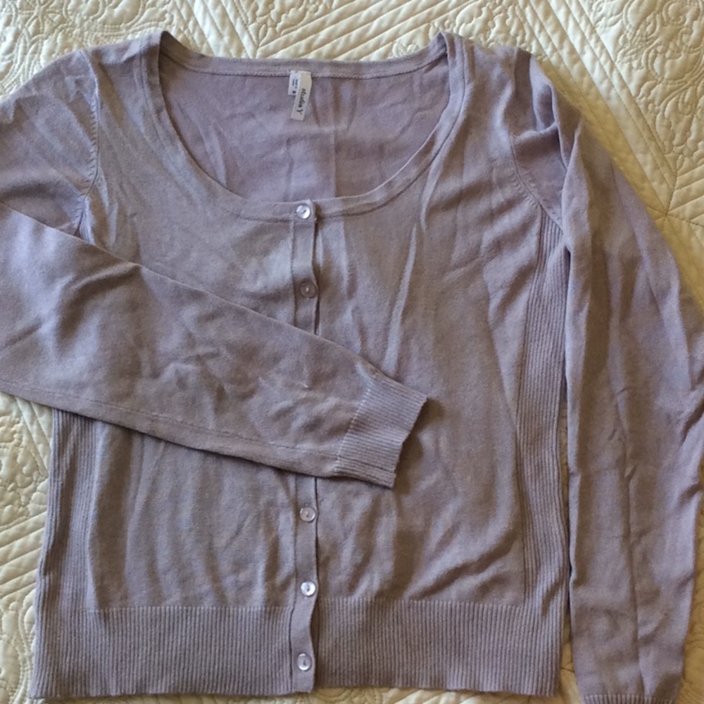 Scoop neck cardigan